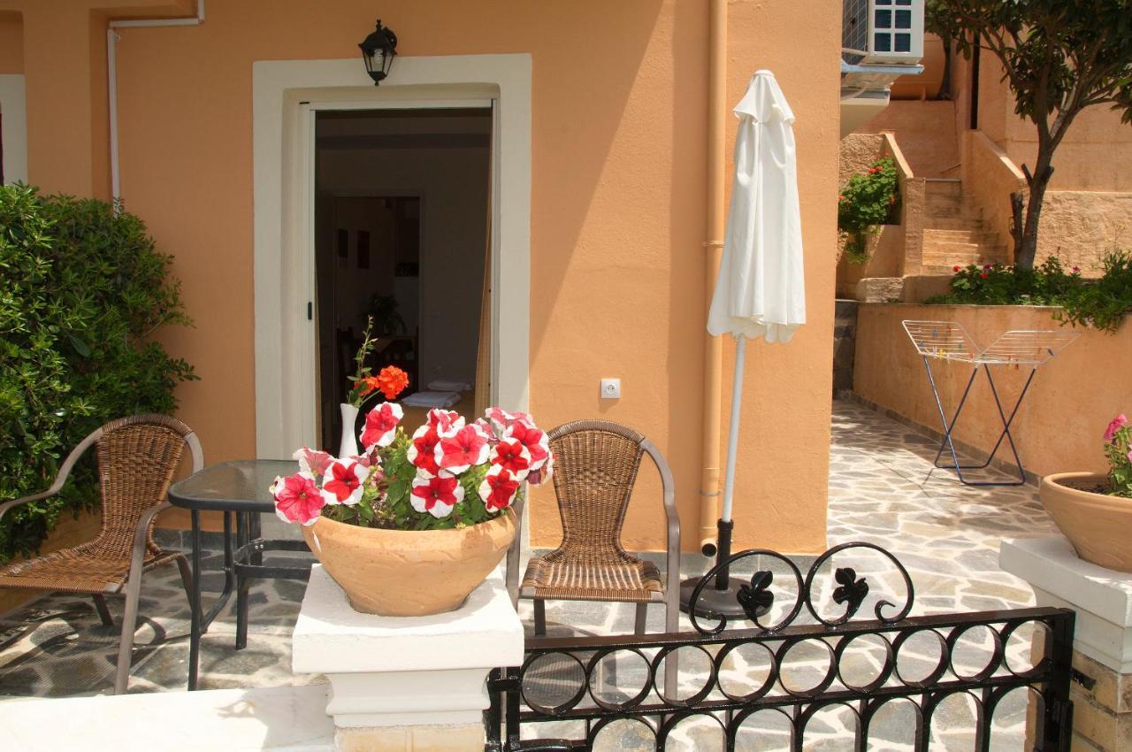 Dina'S Paradise Agios Gordios  Exterior foto