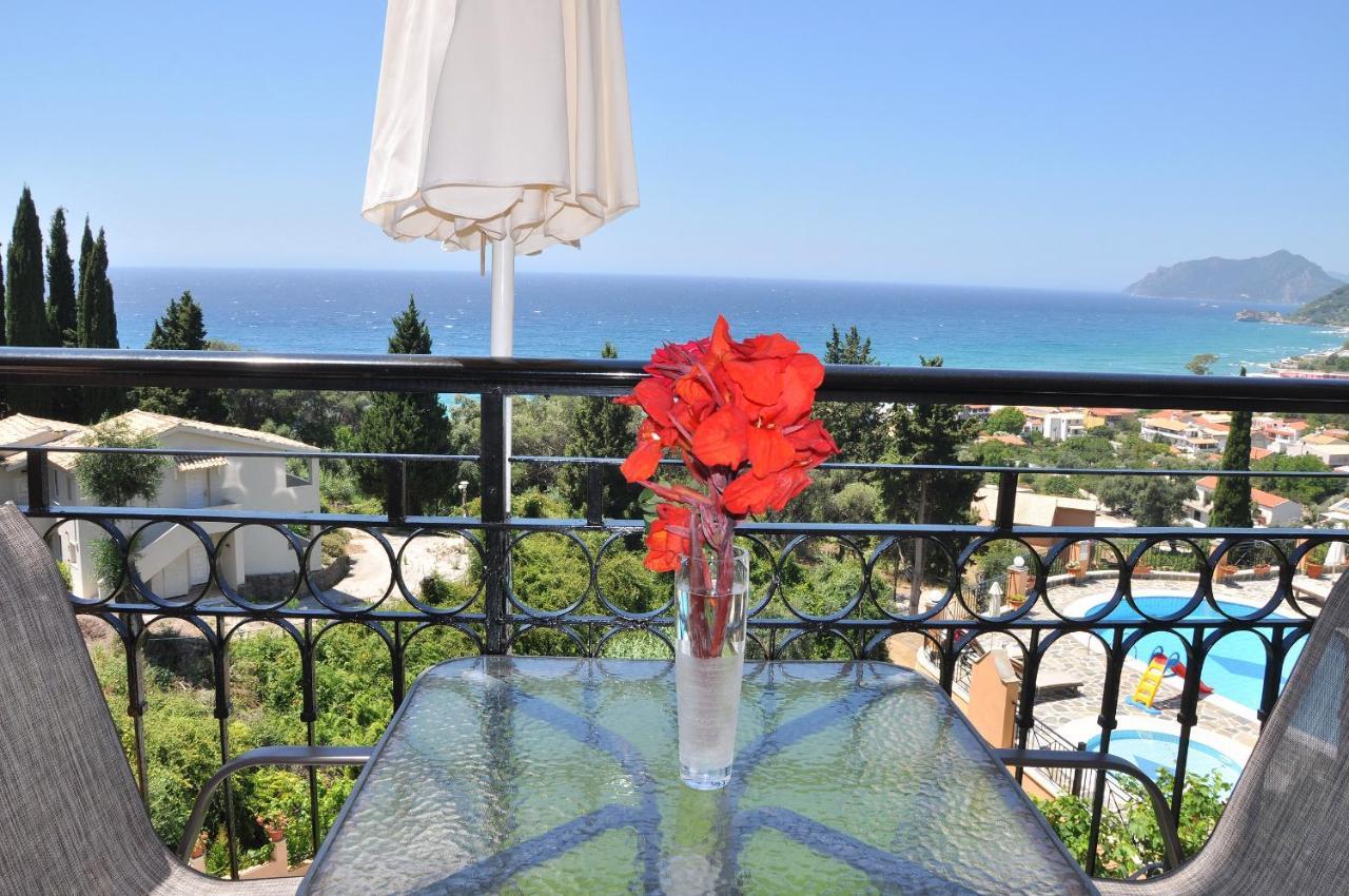 Dina'S Paradise Agios Gordios  Exterior foto