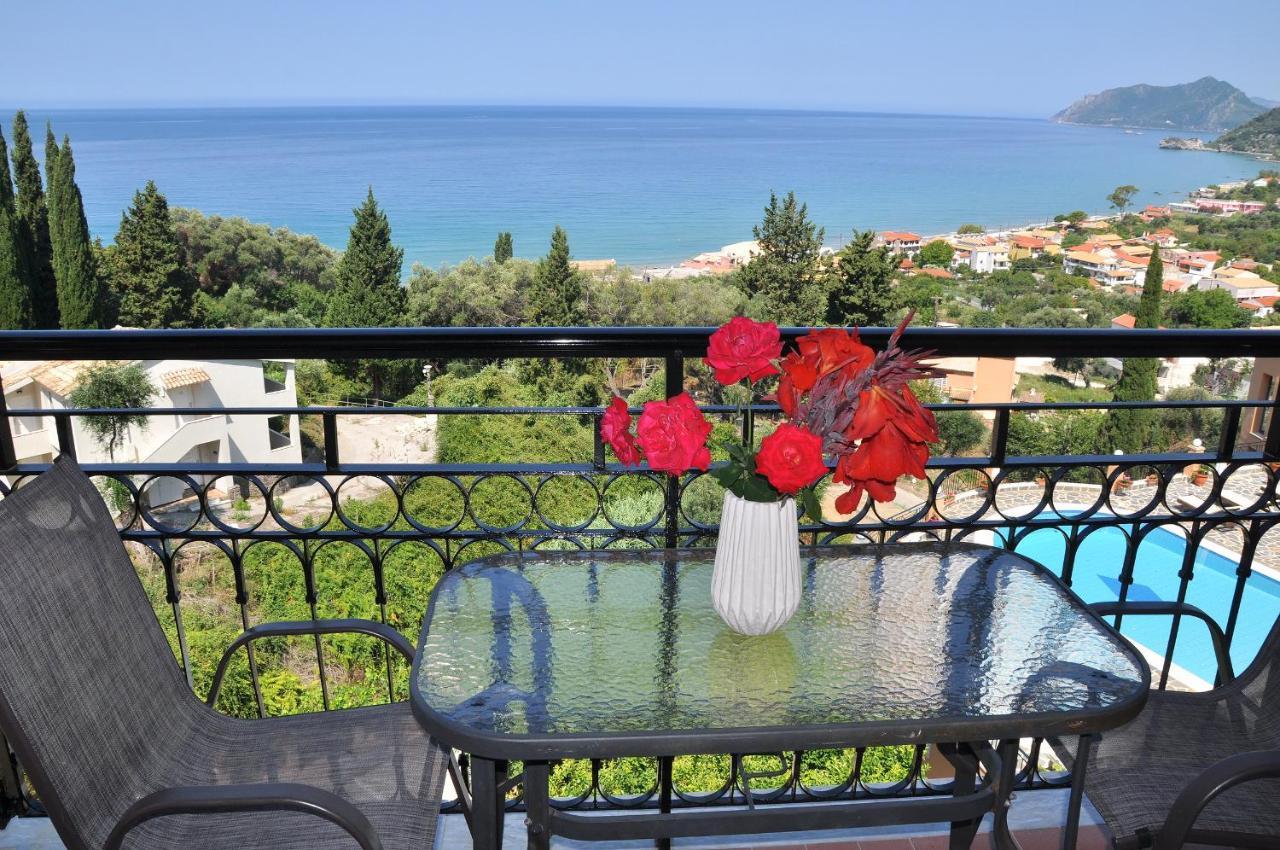 Dina'S Paradise Agios Gordios  Exterior foto